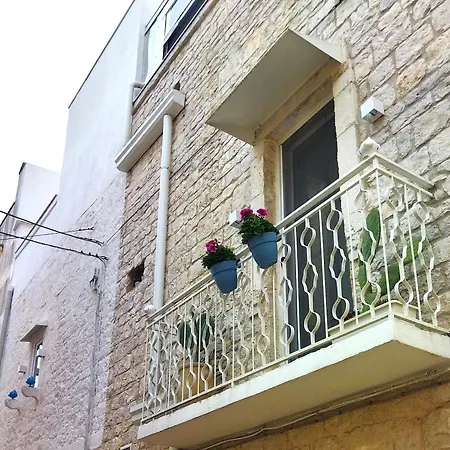 Casa De Amicis 24