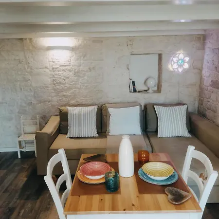 Casa De Amicis 24 Appartement Sammichele Di Bari